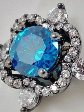 NEW Bangkok Ratnaraj Jewelers BBj 925 Sterling Clear & Blue Topaz Statement Ring